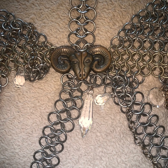 VINTAGE silver chain and crystals bra - Picture 8 of 10